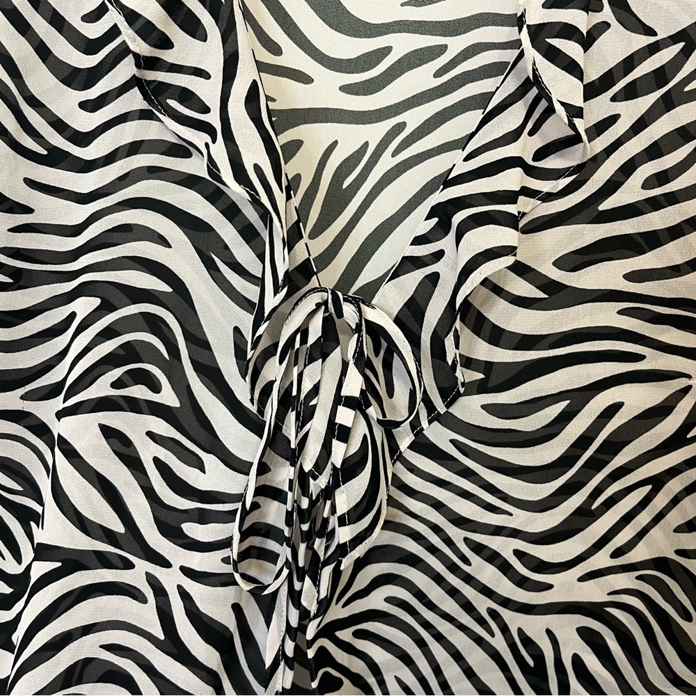 Victoria Secret Zebra Print Sheer Ruffle Deep V Button Robe Swim Cover- Medium - Picture 3 of 11